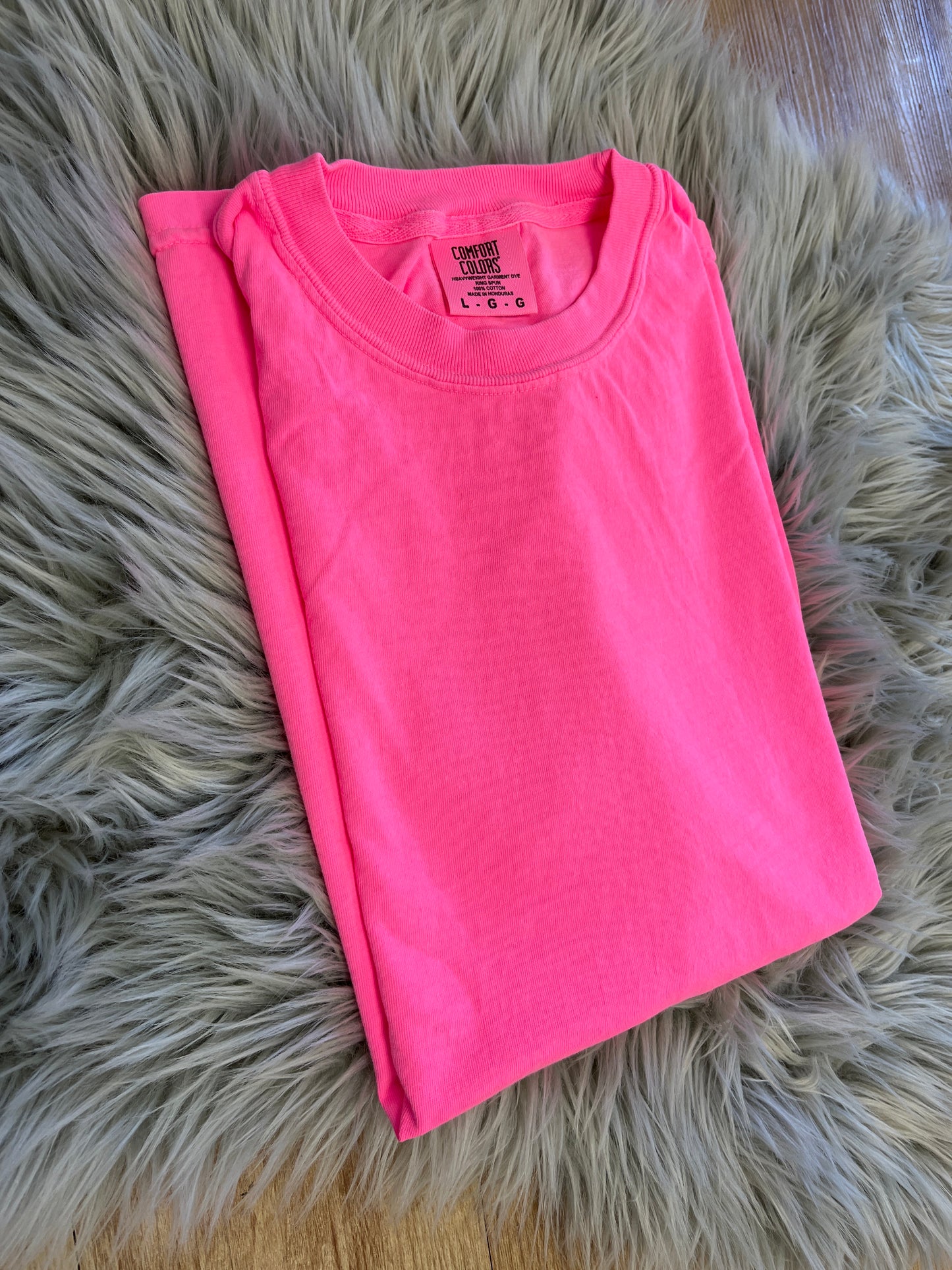 Comfort Colors Neon Pink