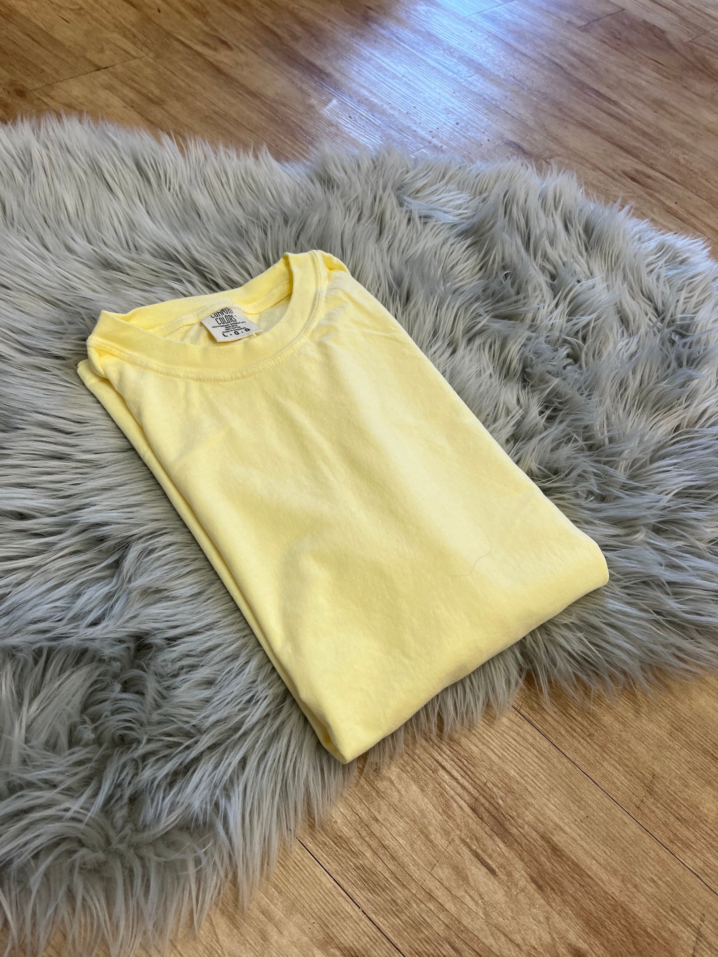 Comfort Colors Banana